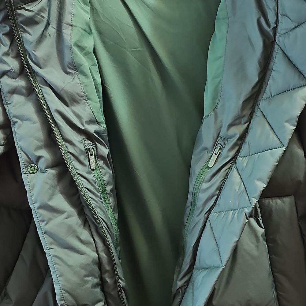 Lululemon Wunder Puff Jacket - Picture 7 of 11